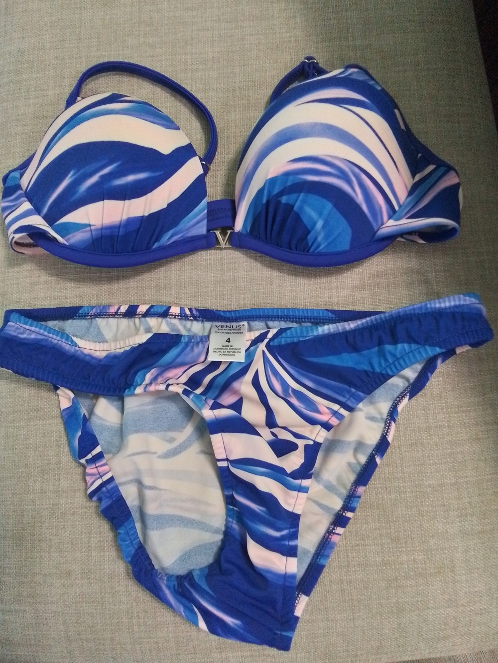 VENUS Blue and Light Pink Swirl Underwire Bikini Set